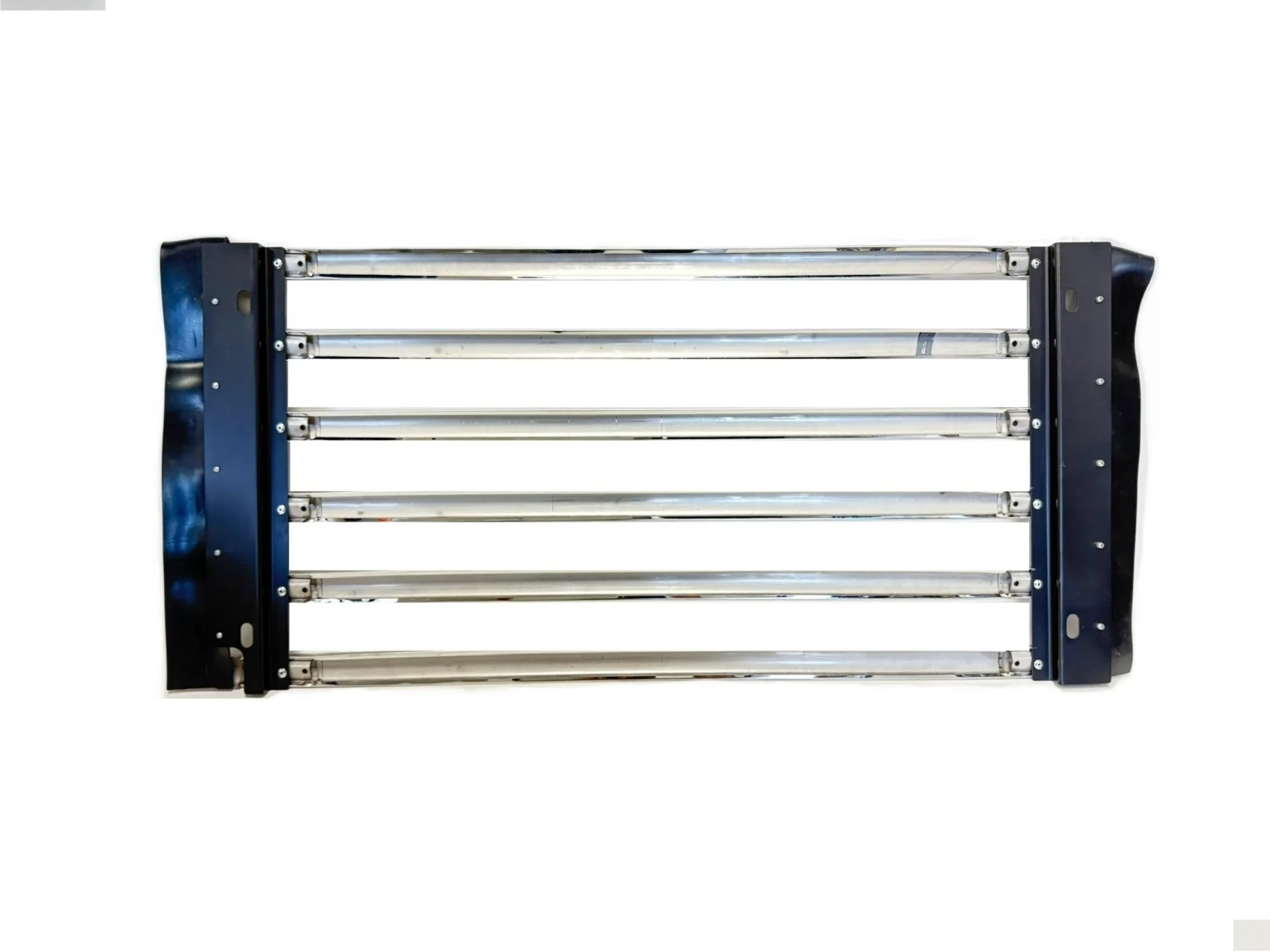 Fortpro Chrome Metal Grille Replacement for Classic Mack RD400 | F247502 - Image 3