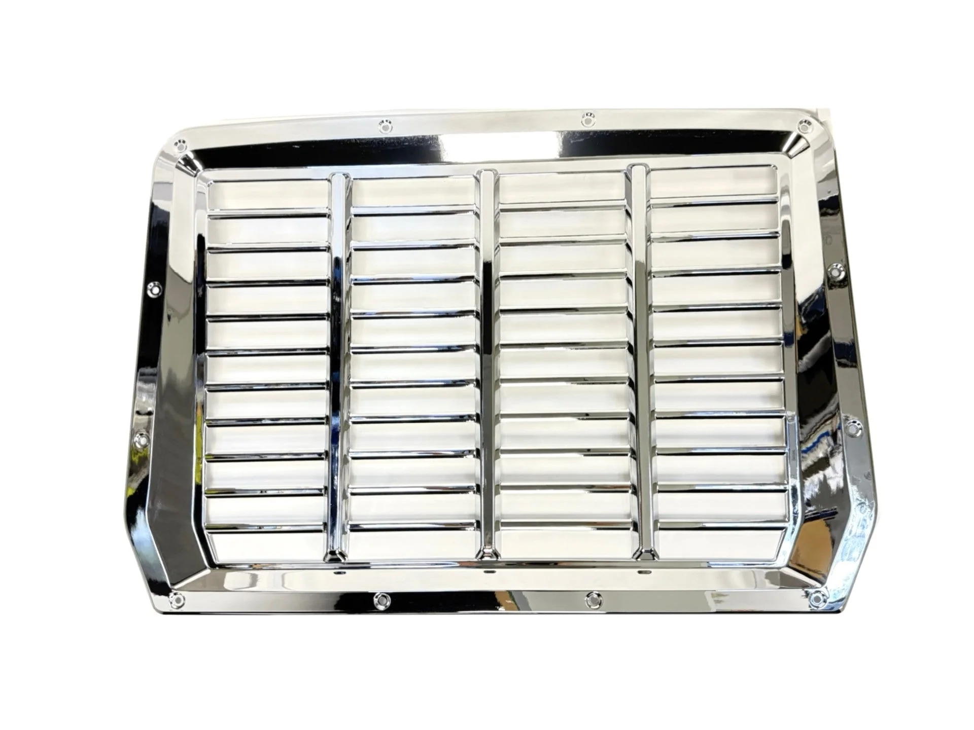 Fortpro Chrome Grille Replacement for Classic Mack DM/R Models | F247501 - Image 3