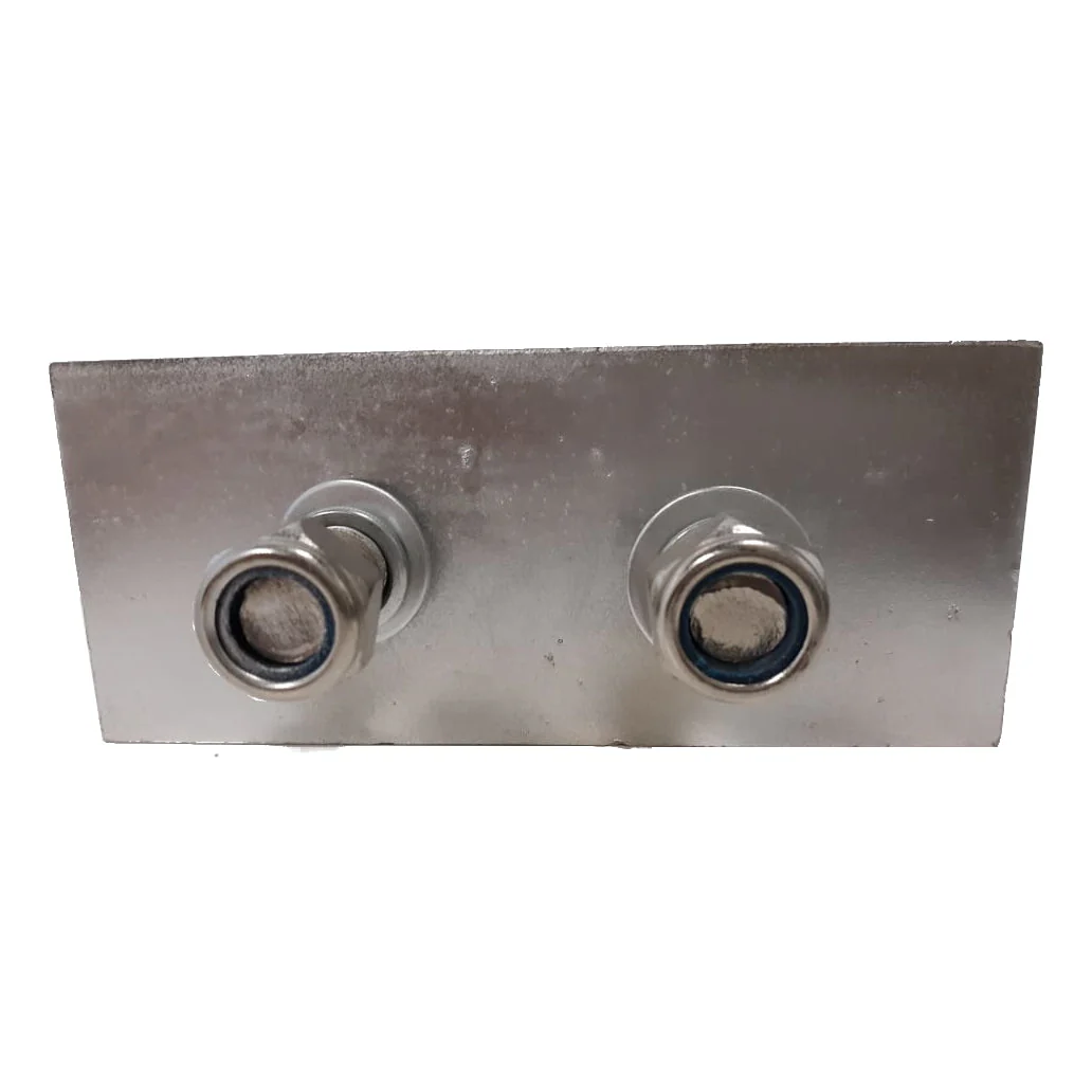 Fortpro 30" x 6" Spring Loaded Mud Flap Hanger Light Bar with Rectangular Light Cutouts | F247588 - Image 7