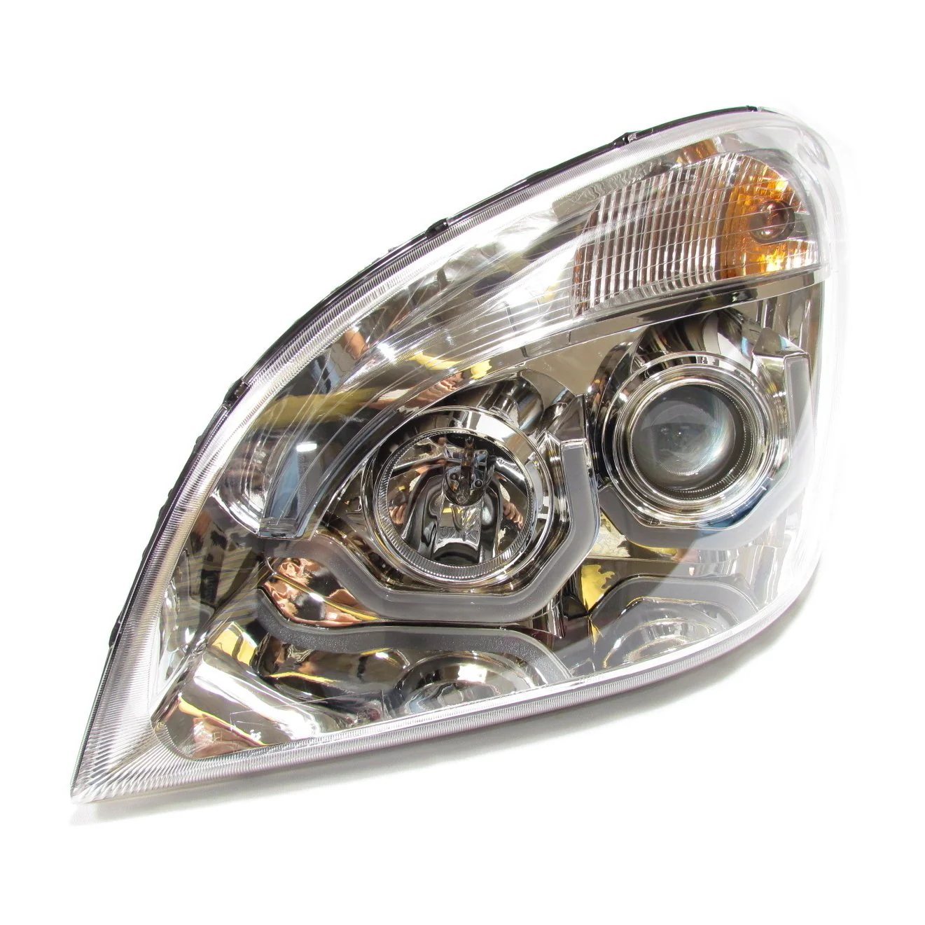 Chrome Housing Projector Headlights for Freightliner Cascadia - Image 7