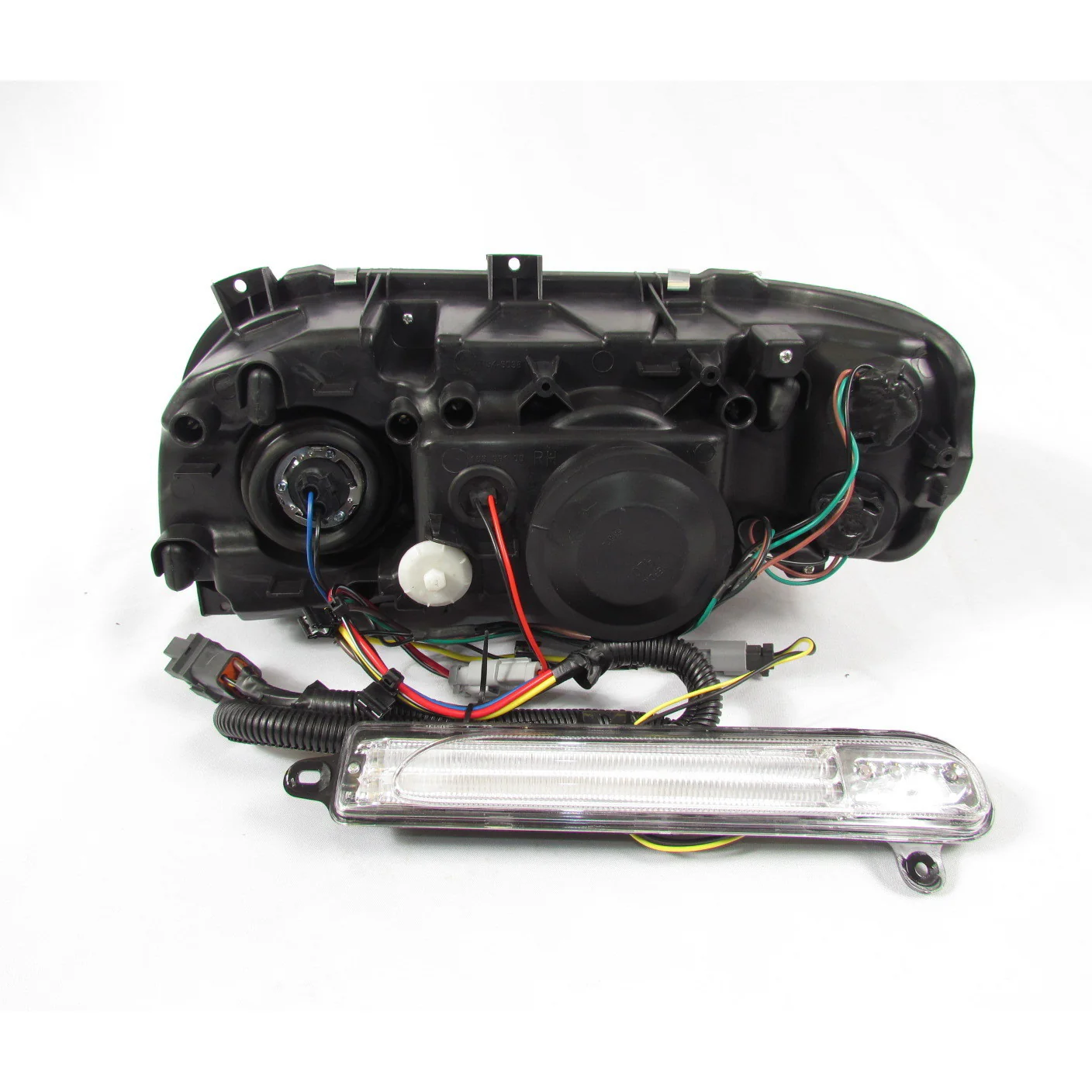 Headlights Set for Peterbilt 388 & 389 Models 2008-2018 - Image 4